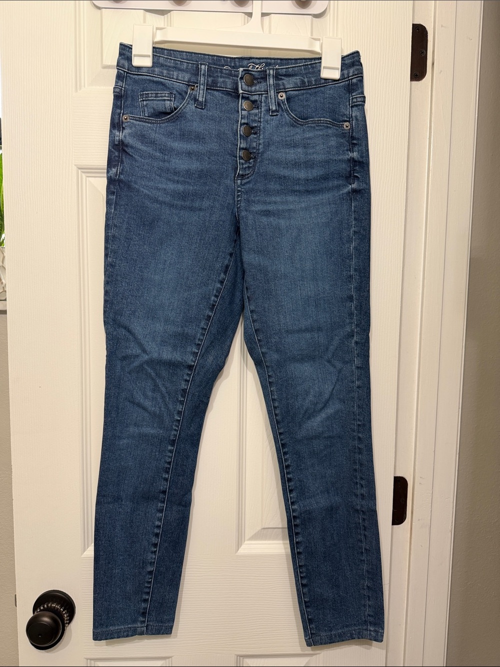 Universal Thread High-Rise Button-Fly Jeans